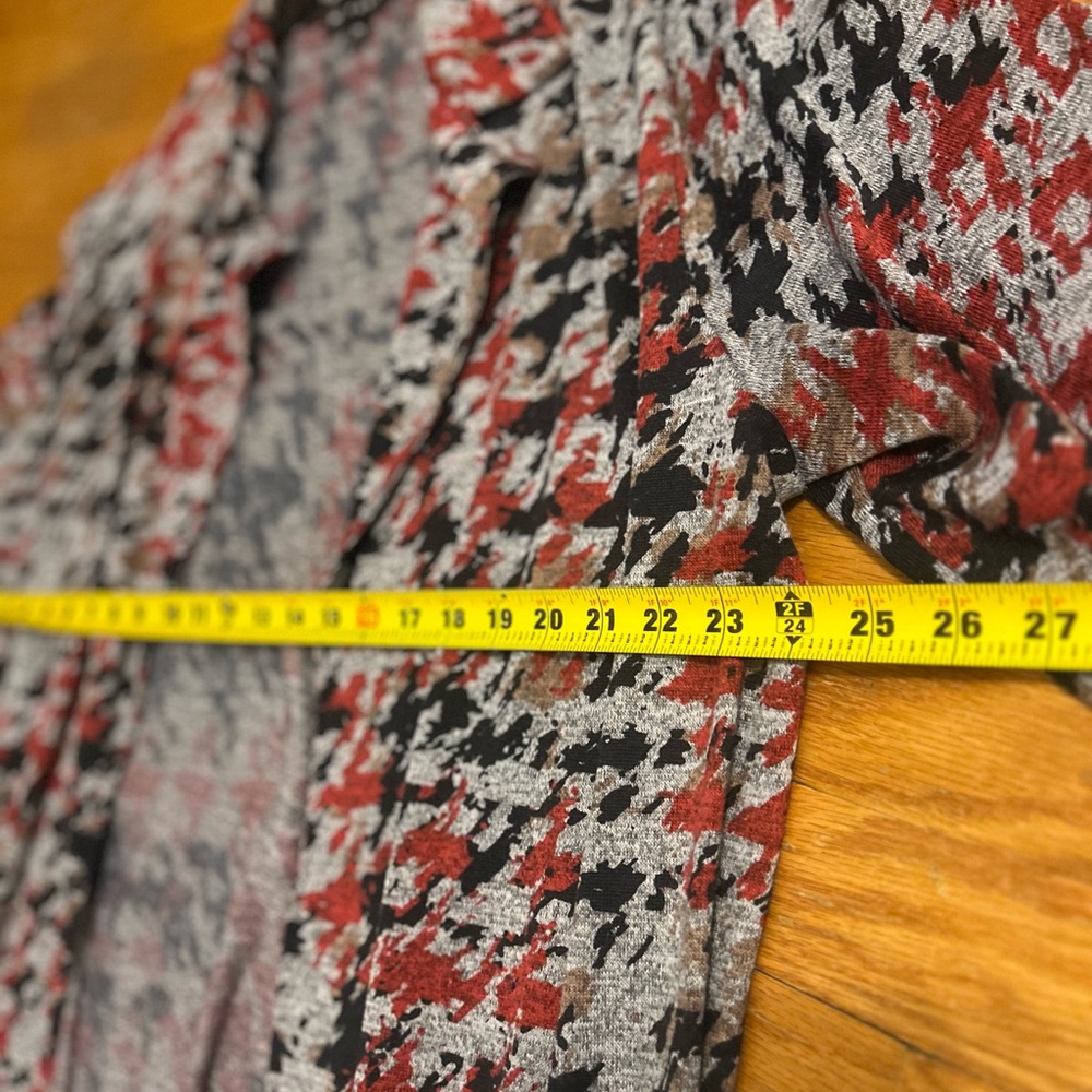 N Touch Women's Plus Size 1X Abstract Textured Jacket - Red, Black, & Gray - Picture 13 of 13